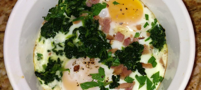 Baked eggs with spinach and&nbsp;ham